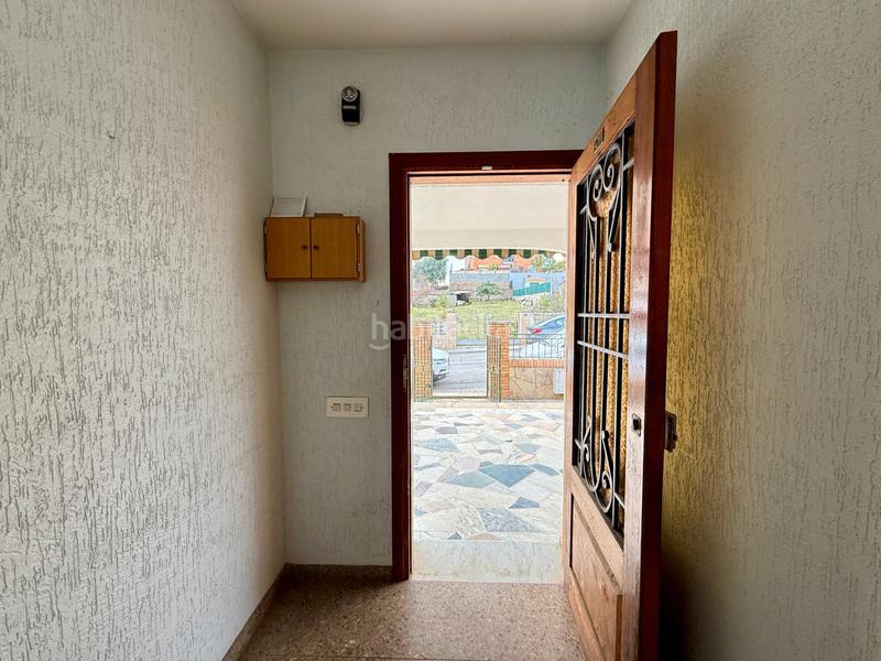 Foto 2059bb8c-fd8a-417e-8cd9-ef4b6e759b73. Xalet amb calefacció aparcament a Castellbisbal