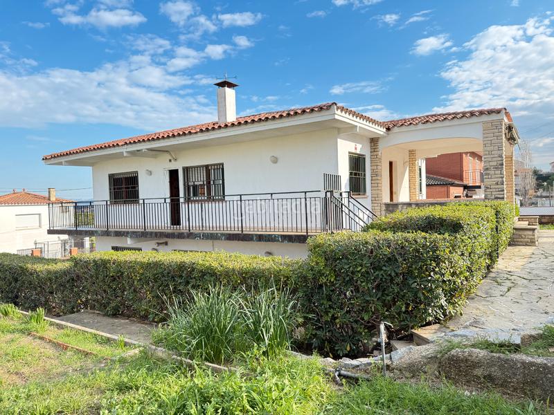 Foto 3bff62fd-b1a4-4ef8-9832-ecdbb3b4e5e3. Xalet amb calefacció aparcament a Castellbisbal