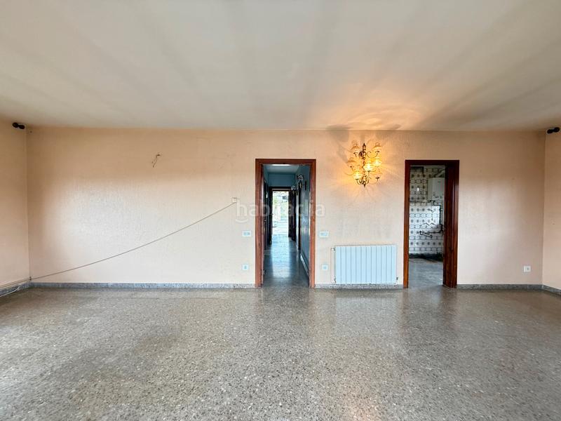 Foto 64737ab2-2e59-43b3-8b5b-ce74db77381a. Xalet amb calefacció aparcament a Castellbisbal