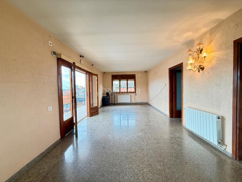 Foto 7fd9aa6b-6f47-4365-9aec-f713b1805d95. Xalet amb calefacció aparcament a Castellbisbal