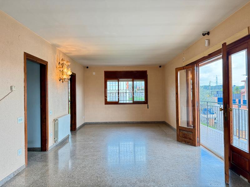 Foto ef116020-a677-4786-b1b9-965d85cf38dc. Xalet amb calefacció aparcament a Castellbisbal