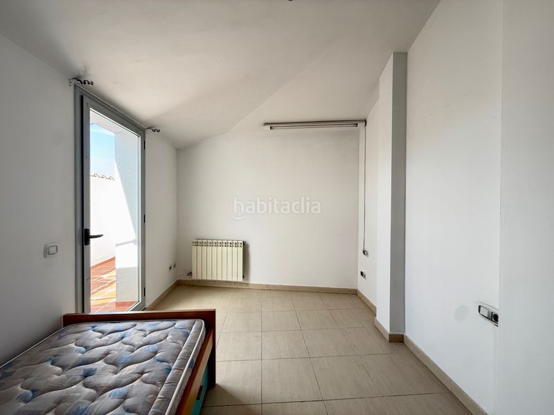 Foto 10a435e0-35ef-4678-8c22-efdf57532eeb. Dúplex amb calefacció aparcament a Segle XX Terrassa