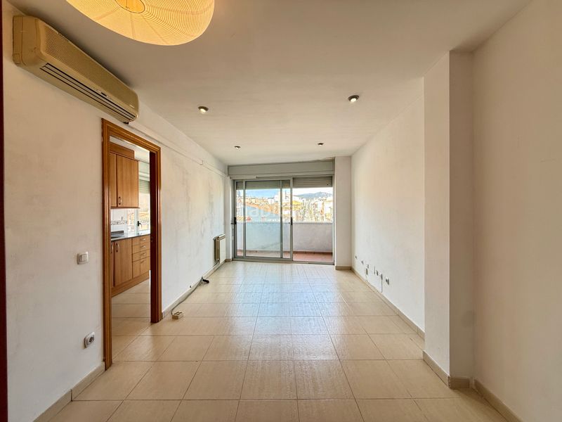 Foto 172d89ff-aff6-4c0a-a437-91d9a887ee85. Dúplex amb calefacció aparcament a Segle XX Terrassa