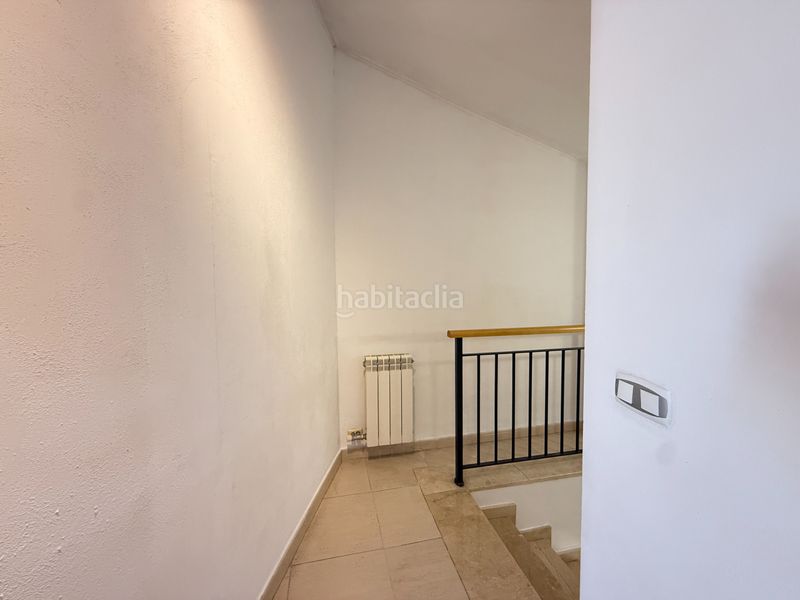 Foto 4bad9b79-e75c-45db-99e3-471a912d39d4. Dúplex amb calefacció aparcament a Segle XX Terrassa