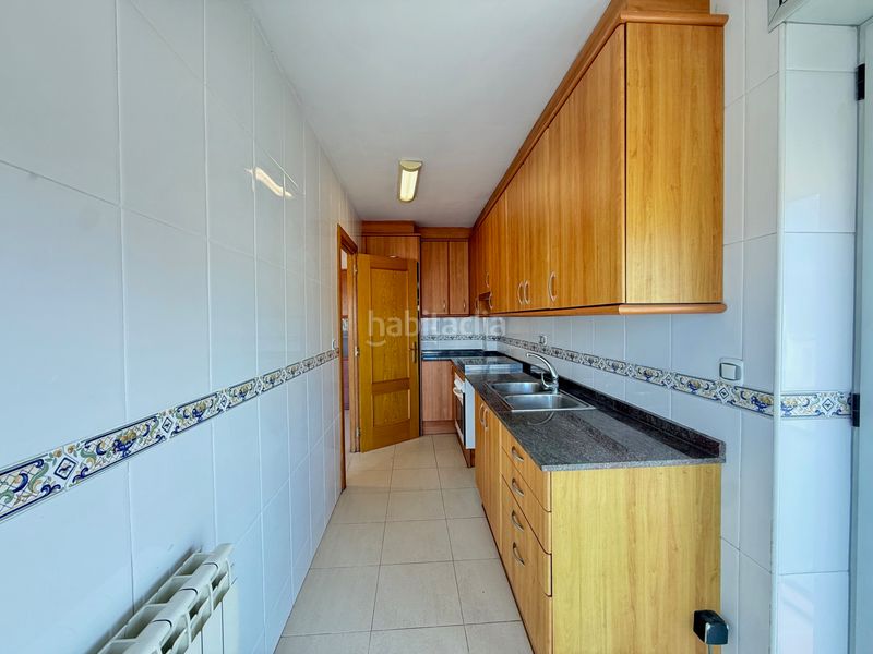 Foto a4d4f3cf-f5ae-4185-af94-574093537e7d. Dúplex amb calefacció aparcament a Segle XX Terrassa