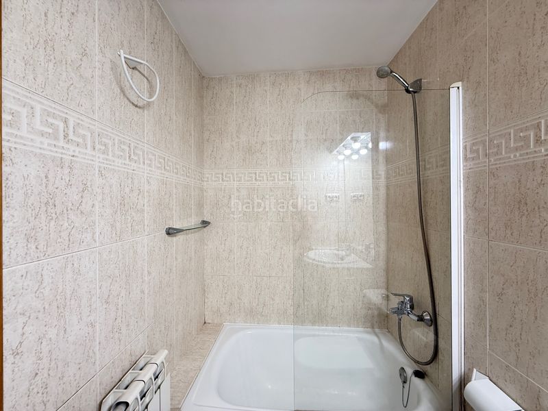 Foto cafbd7ea-a761-4b9d-b668-2682449d7724. Dúplex amb calefacció aparcament a Segle XX Terrassa