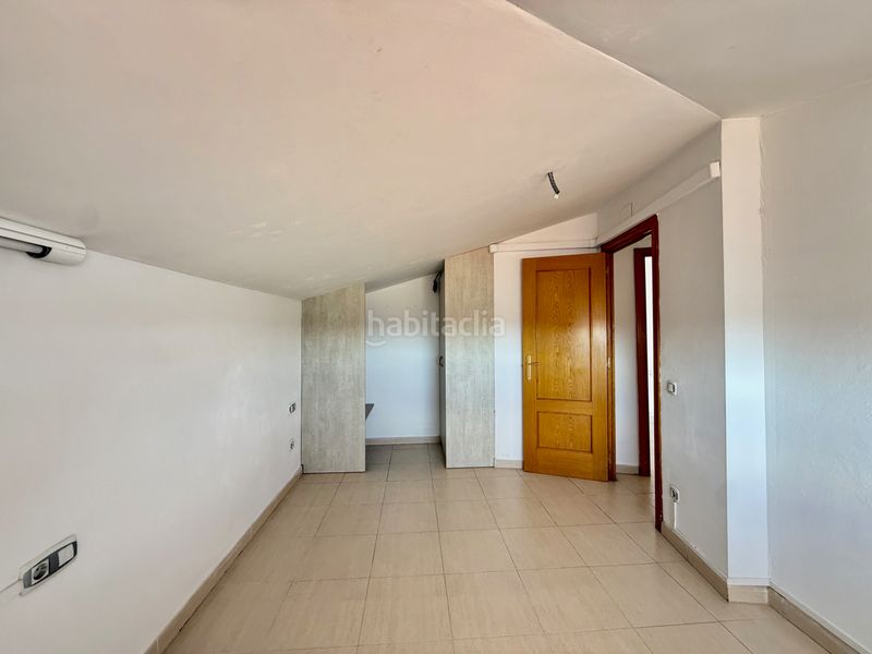 Foto ede14b5b-ba9f-46ee-9bf7-68aef987cbd1. Dúplex amb calefacció aparcament a Segle XX Terrassa