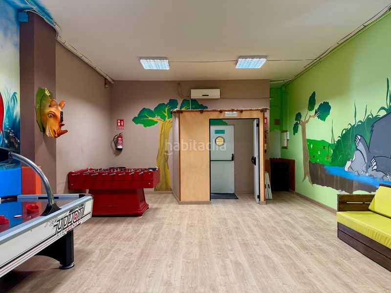 Foto ce247a21-4512-449e-918f-a9a9cf51297d. Local comercial amb calefacció a La Cogullada Terrassa