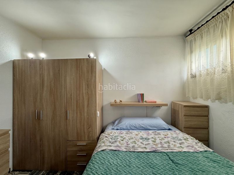 Foto e6719548-d21f-4377-a0d4-77414705152f. Pis amb calefacció a Montbau Barcelona