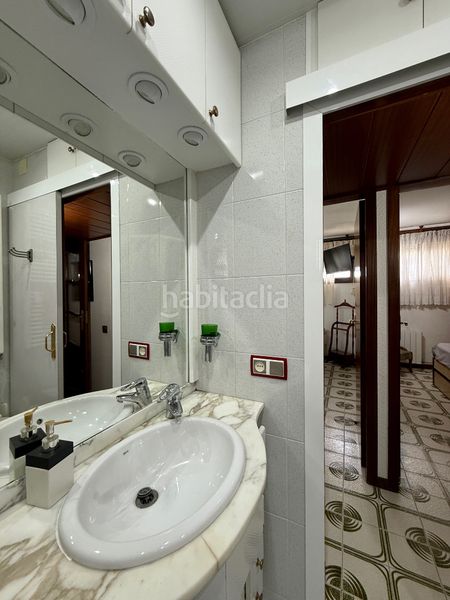 Foto e76e74fb-8a29-41e1-adae-4dda52aa7491. Pis amb calefacció a Montbau Barcelona