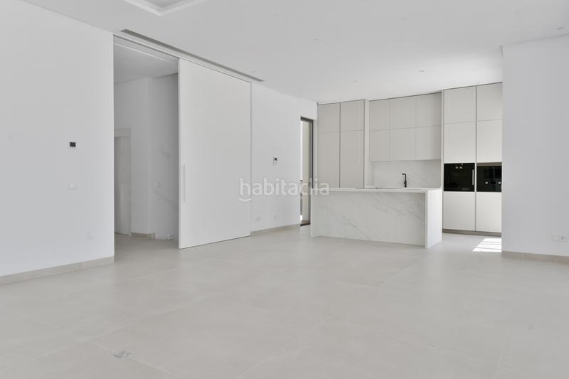 Foto ad1e09ee-39ba-4cbf-b35e-96ce0aabc92c. Casa con riscaldamento parcheggio piscina in Casco Antiguo Marbella