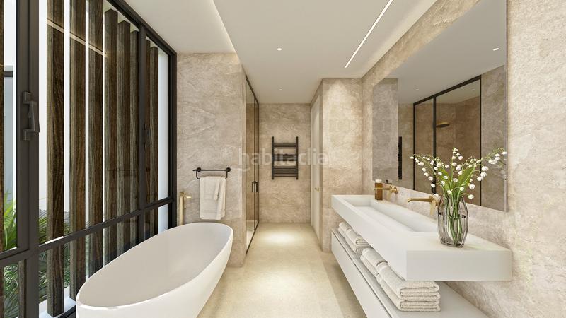 Foto 9aac9682-82b4-4333-8ad4-3b0f3a8ada92. House with parking pool in Puerto Banús Marbella