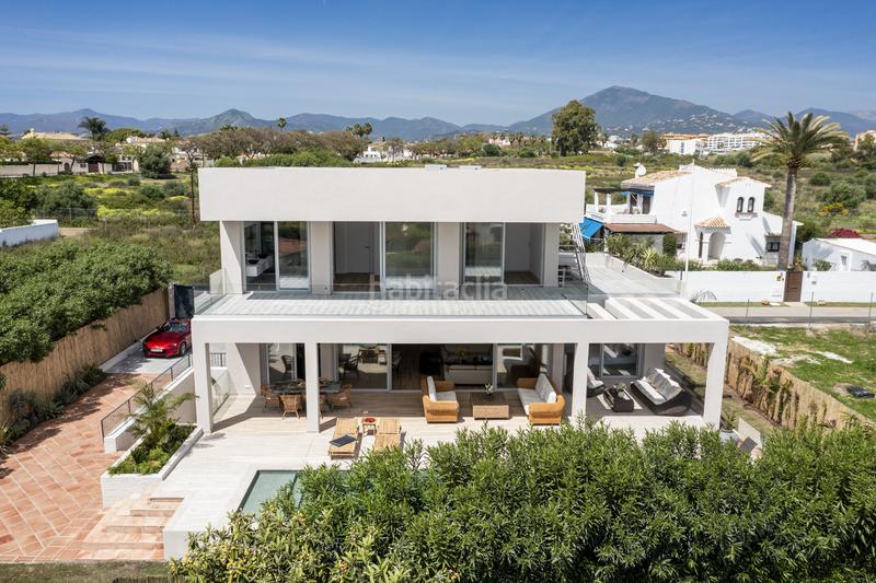 Foto 5ff980ff-4fa2-4371-b10a-4dd36e2d71ac. Casa con parcheggio piscina in Nueva Alcántara Marbella