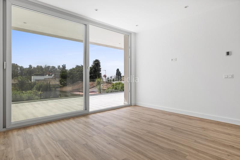 Foto c02b3eac-fba6-40d3-8b2a-3eec9275ff1c. Casa con parcheggio piscina in Nueva Alcántara Marbella