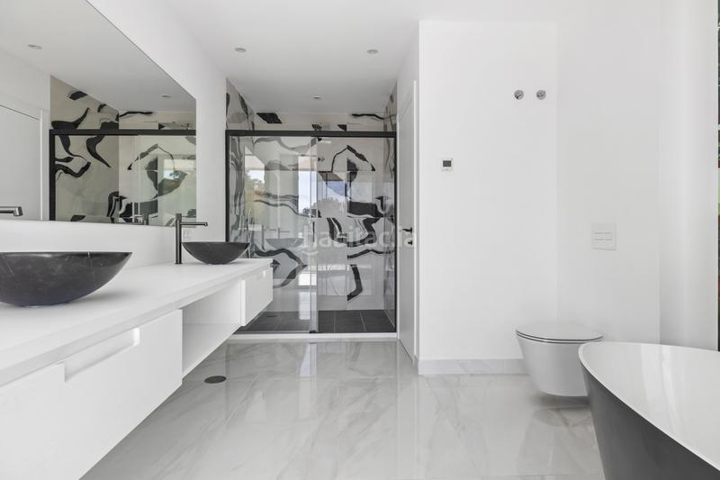 Foto fd374b82-206d-4878-b4dd-12748745f457. Casa con parcheggio piscina in Nueva Alcántara Marbella