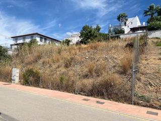 Terreny residencial a Valle Romano Golf. Excepcional parcela en valle romano, estepona vistas montañosas