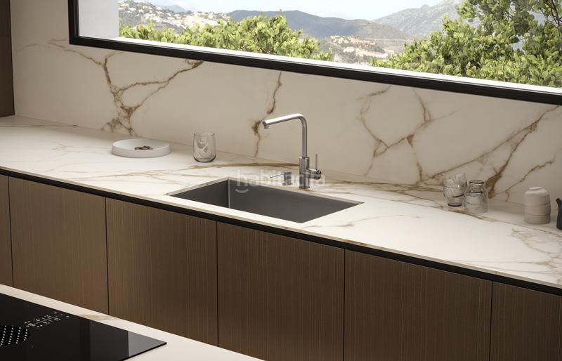 Foto f45e2dca-dbd4-430e-bc02-50b2df23bdea. Apartament amb aparcament piscina a La Quinta Benahavís