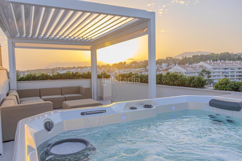 Foto 2c8d1861-5476-41dc-9c27-f5f017853094. Alquiler ático exclusivo apartamento en la milla de oro en Marbella
