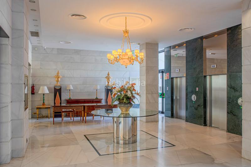 Foto 6caf5471-2e45-4de2-b271-b2cb32c7aeba. Alquiler ático exclusivo apartamento en la milla de oro en Marbella