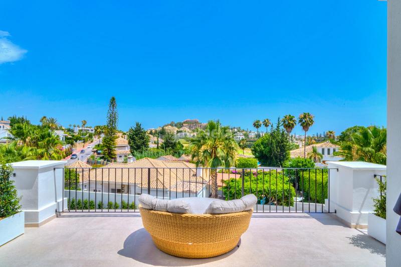 Foto 239bd944-290e-456b-9c74-f7395ee9abbf. Casa in Los Naranjos Marbella