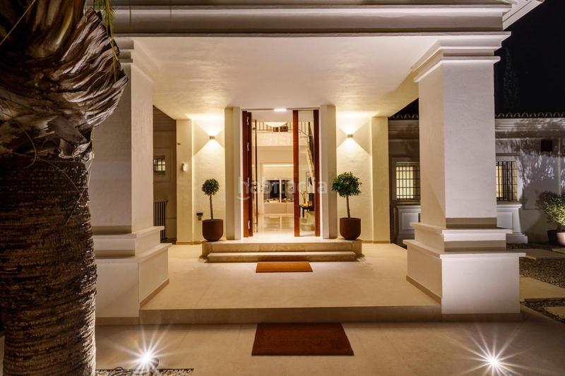 Foto 33bed84d-57b9-44c6-b4cd-1ee521229734. Casa in Los Naranjos Marbella