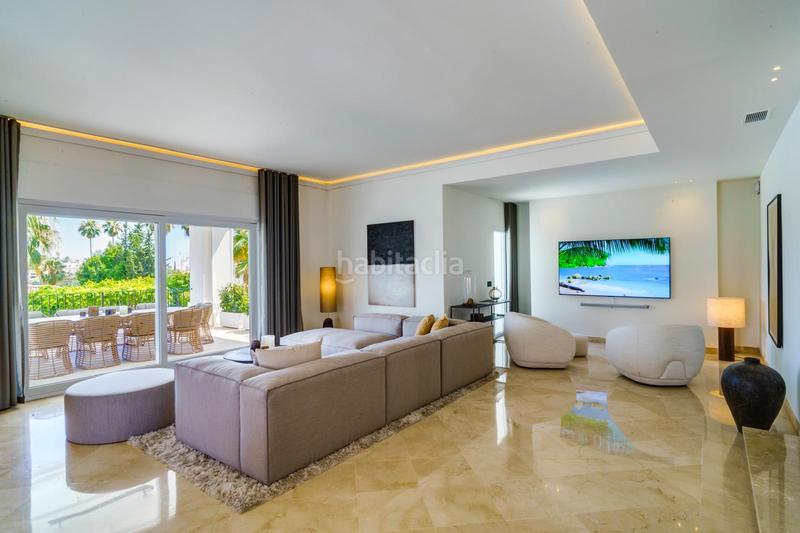 Foto b3a91ef3-27ad-4c59-a56e-9e2e86e90f8b. Casa in Los Naranjos Marbella