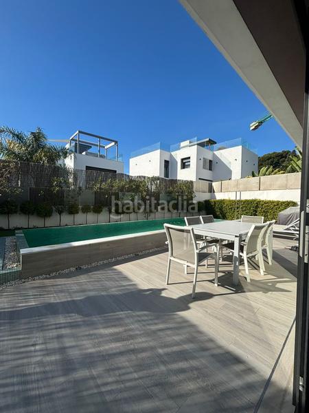 Foto 4595ed98-850e-46a5-bbf1-36fbef36a362. Rent house with parking pool in Las Lomas de Río Verde Marbella