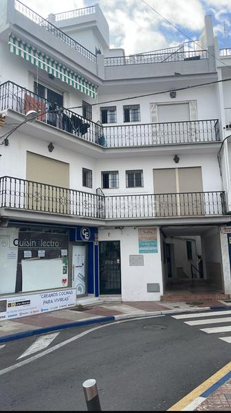 Foto 81140122-0014-4398-b90b-fd1178d78af7. Gebäude in Nueva Alcántara Marbella