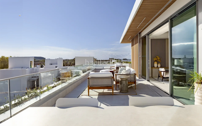 Foto 5fb551e6-ebb3-4a26-8b57-0395986f8266. Apartamento lujo y confort en primera línea de golf en Marbella