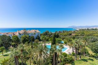 Appartement à Río Real. Lujoso apartamento de 3 dormitorios en torre real con vistas pan