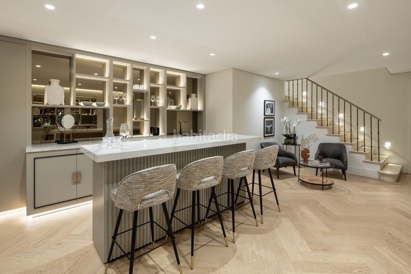 Foto 592d00fe-e549-4671-92e8-f5c5b9205570. Casa amb aparcament piscina a Los Naranjos Marbella