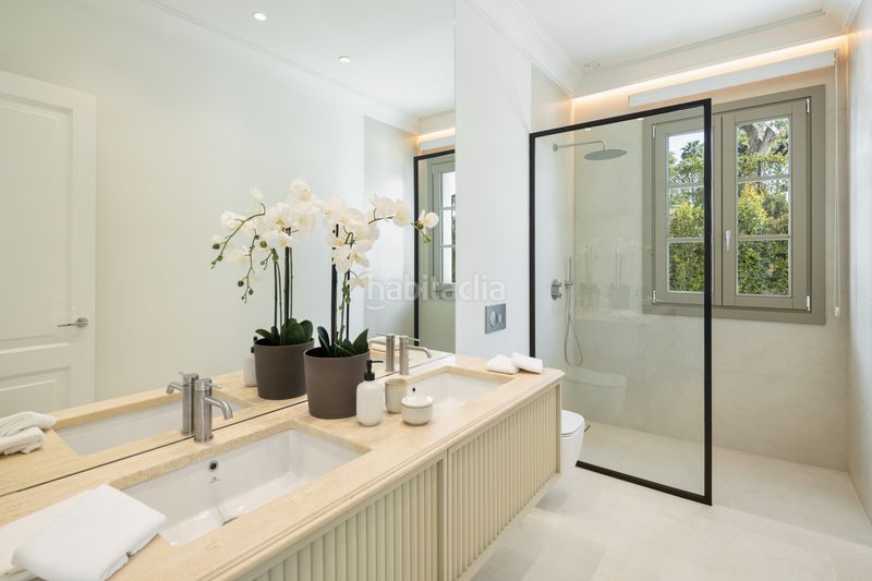 Foto 7ee6e104-a3e4-4a4e-942f-15778094c7d7. Casa amb aparcament piscina a Los Naranjos Marbella