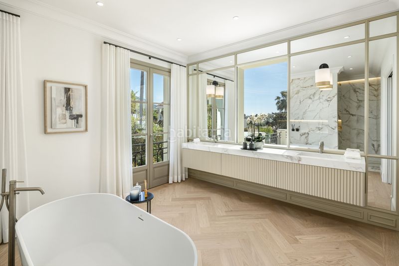 Foto 9ed3fa45-b0bb-473b-a7f8-5fd8abc76d78. Casa amb aparcament piscina a Los Naranjos Marbella