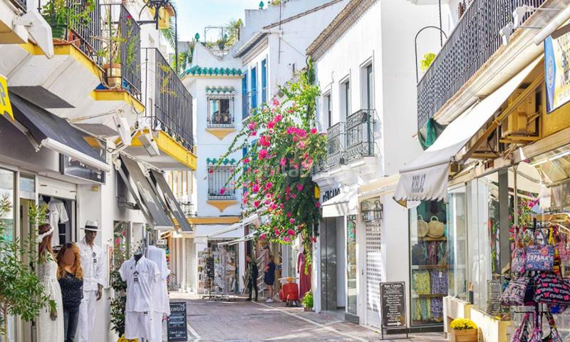 Foto 740cd93c-de7a-4de3-a8e5-253be5fe104e. Gebäude in Casco Antiguo Marbella