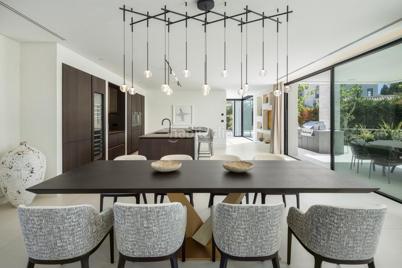 Foto 08b6bc1b-7ff9-41f0-a04b-eac8ca54fa4f. Casa con parcheggio piscina in La Dama de Noche - La Alzambra Marbella