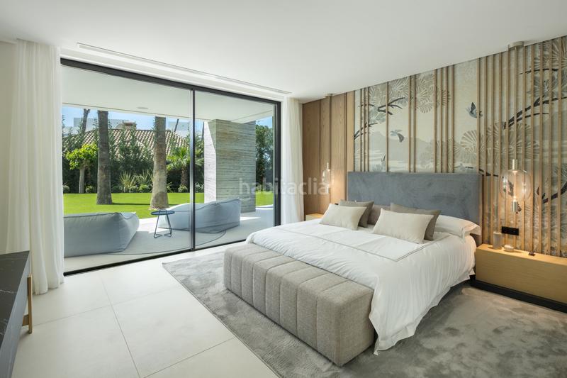 Foto ac27ca28-3555-41fd-86a3-57007d136f1d. Casa con parcheggio piscina in La Dama de Noche - La Alzambra Marbella