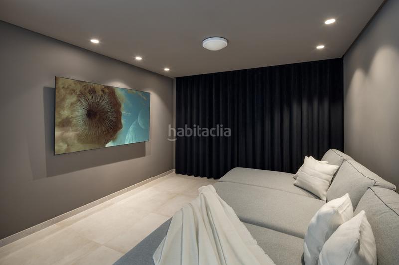 Foto ae7e3997-fdc0-4592-b787-f520327f9635. Maison avec parking piscine dans Los Naranjos Marbella