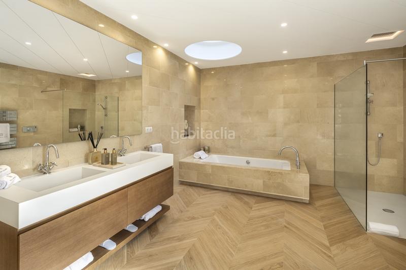 Foto 4a997c4f-3e22-4901-b619-0c82f625b385. Casa con parcheggio piscina in Aloha Marbella