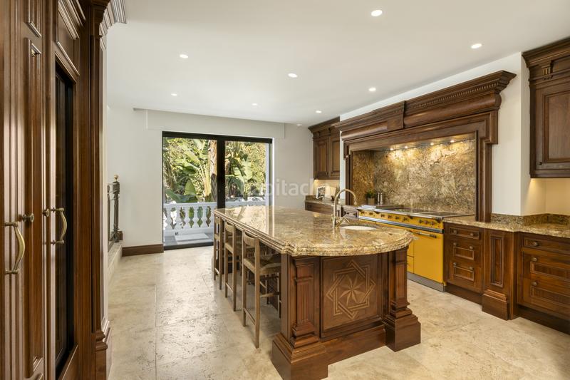 Foto e5f52695-dab4-4a45-b136-1870a21730b5. Casa con parcheggio piscina in Aloha Marbella