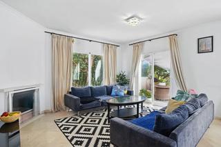 Ático en Aloha. Amplio ático dúplex de 4 dormitorios con vistas y acceso directo