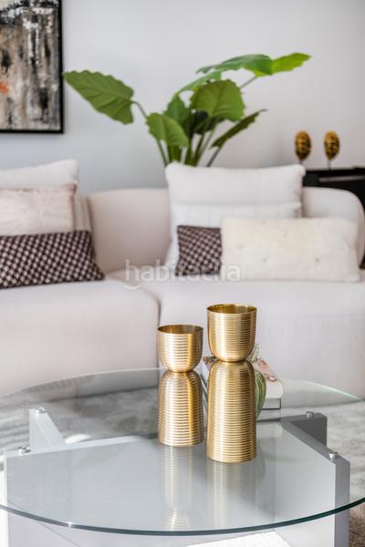 Foto 5d8f9af1-a4a2-4a98-91ab-d8abdca5d34c. Attico con riscaldamento parcheggio piscina in Puerto Banús Marbella