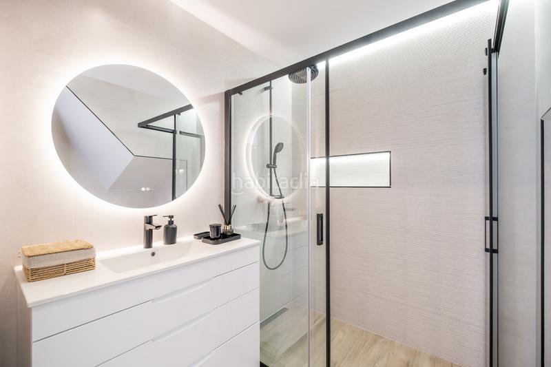 Foto b26a3386-3ad1-41da-8556-7e19fdc20e3b. Attico con riscaldamento parcheggio piscina in Puerto Banús Marbella