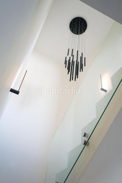 Foto 23b01ed6-da24-460d-a356-0992c5e216b5. Alquiler casa villa de lujo de reciente construcción en la alqueria, en Benahavís