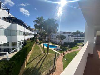 Lloguer Apartament a Riviera del Sol. Apartamento con terraza privada y piscina en riviera del sol, mi