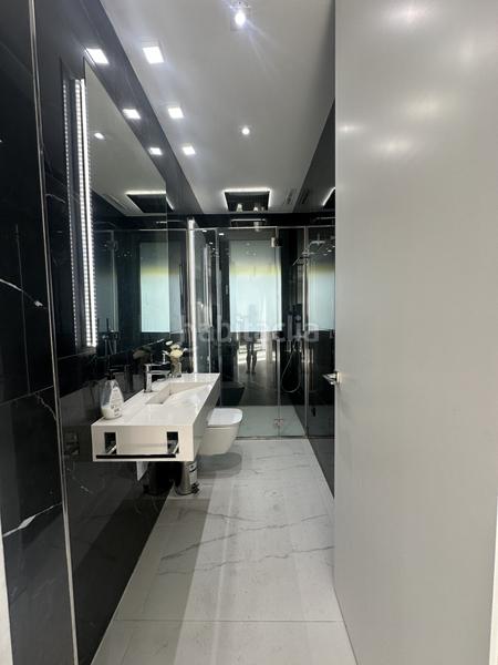 Foto f7385d79-3594-4d03-af7d-db64109f4e3a. Affitto casa con parcheggio piscina in Las Lomas de Río Verde Marbella