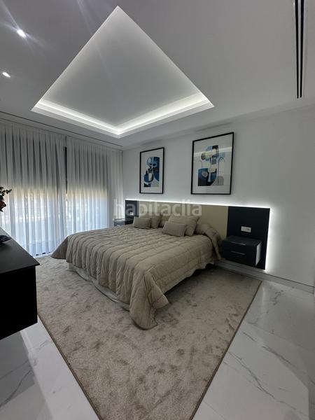 Foto 595d5217-b534-4dce-b293-2296f5b70a76. Miete haus mit parking pool in Las Lomas de Río Verde Marbella