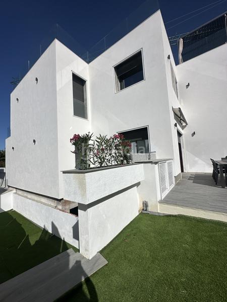 Foto ba6fb407-ee61-4367-b22b-ec0381af6793. Rent house with parking pool in Las Lomas de Río Verde Marbella