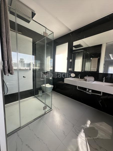 Foto c06a096a-8ddc-4b36-9e7e-d4938121000b. Rent house with parking pool in Las Lomas de Río Verde Marbella