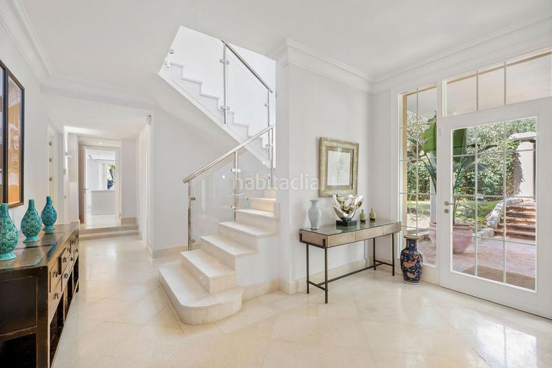 Foto 5d65b39f-9642-4f8a-9c5d-b0117deb64b1. Alquiler casa en Sierra Blanca Marbella