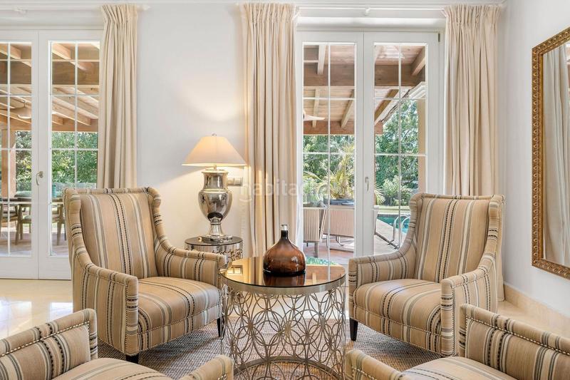 Foto bcf53c3e-4d8b-4605-baca-6a901fbcfc60. Rent house with parking pool in Sierra Blanca Marbella